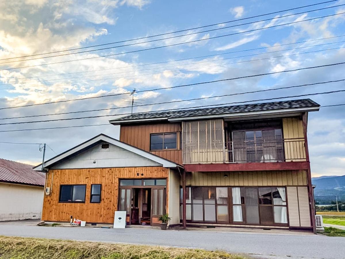Guest House Inawashiro~Hanbog~ Exteriör bild